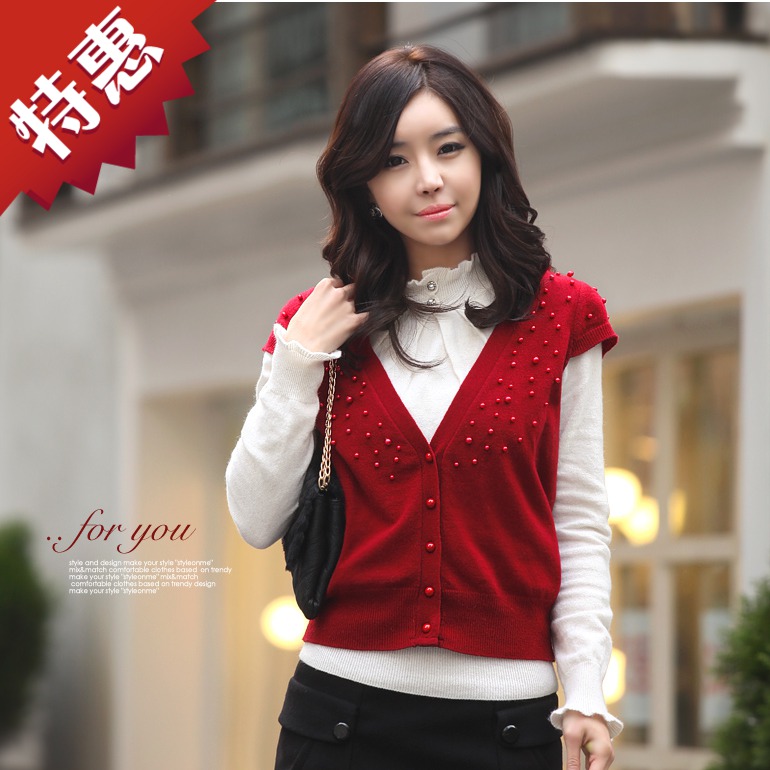 2013 spring and autumn women's red short design women's coat cardigan knitted vest