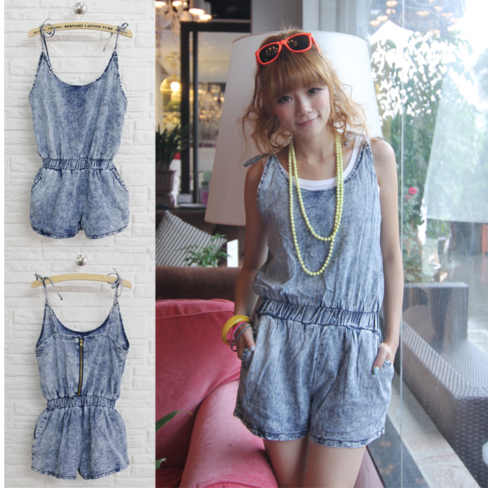 2013 spring and summer new arrival all-match sweet water wash pleated slim waist clothing denim suspenders shorts