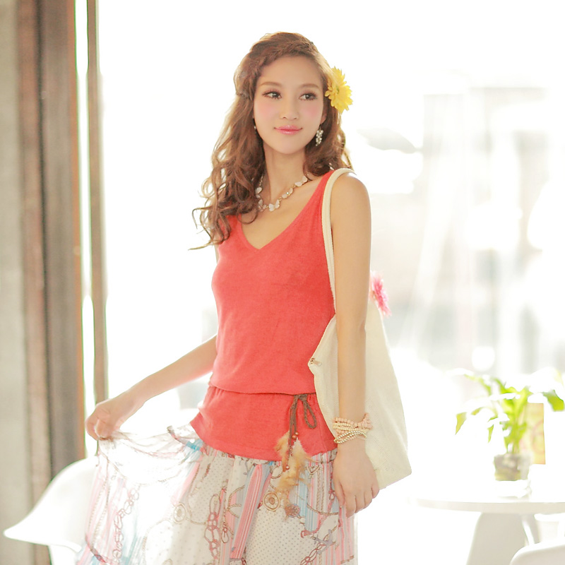 2013 spring and summer new arrival women's candy color fashion all-match sweet slim V-neck spaghetti strap small vest knitted