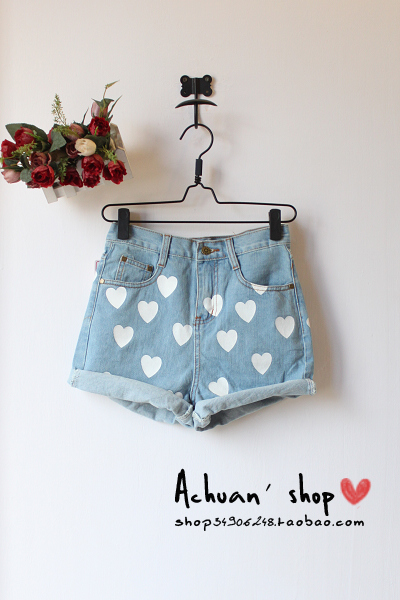 2013 spring casual all-match white heart roll-up hem loose high waist jeans shorts female