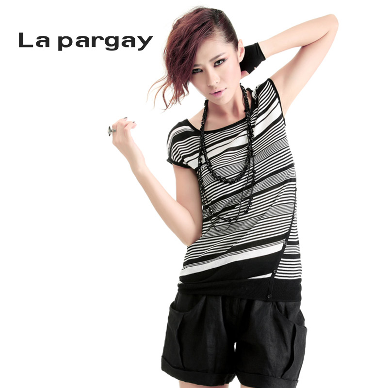 2013 spring irregular stripe sleeveless sweater female ls332811