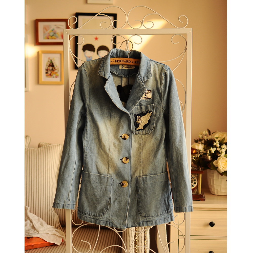 2013 spring new arrival badge pocket horn button long-sleeve after placketing dovetail denim outerwear