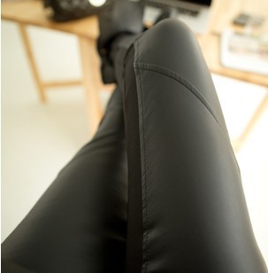 2013 spring new K345 Korean version of the British temperament Slim was thin spell leather fashion leggings