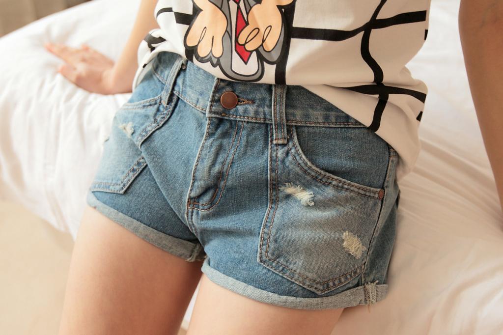 2013 Summer and Spring casual denim shorts vintage distrressed roll-up  shorts female free shipping jeans