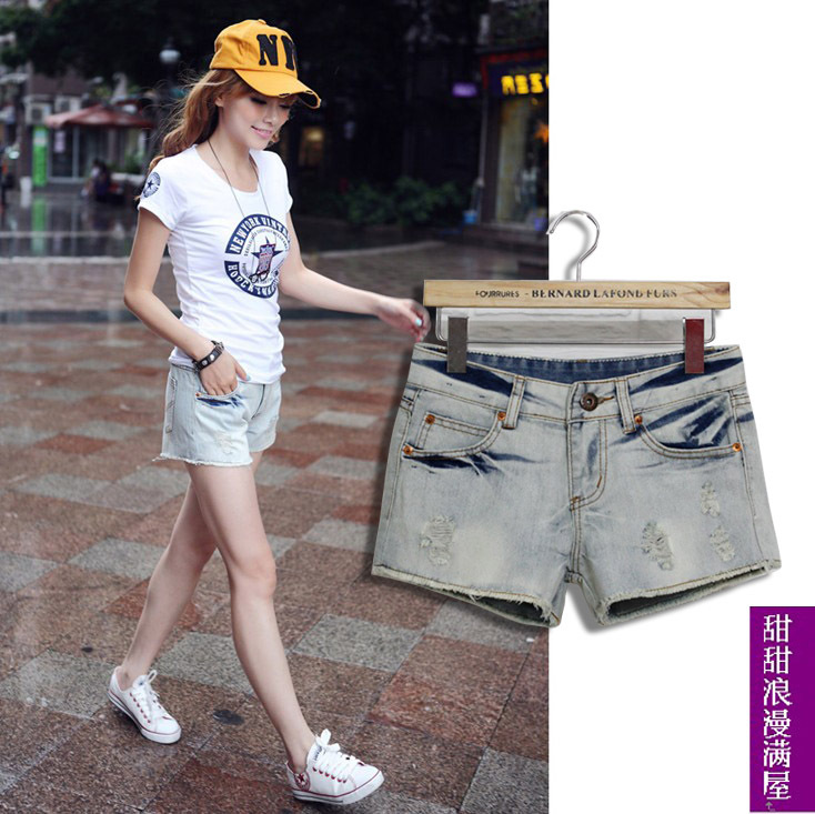 2013 summer casual all-match personality water wash finishing retro light blue denim shorts c3829