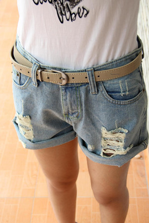 2013 summer loose hole roll-up hem denim shorts female trousers light blue