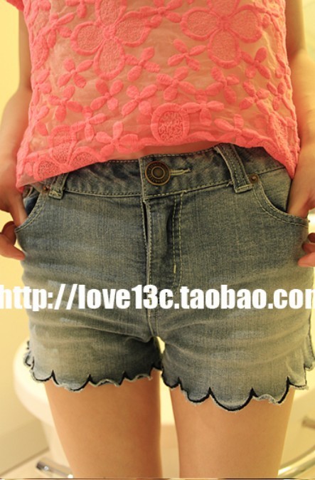 2013 summer mushroom endomorph embroidered overlock water wash mid waist denim shorts female