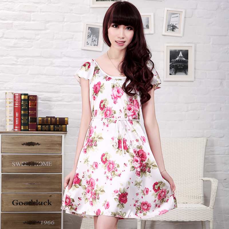 2013 sweet princess sleepwear rose fashion silk nightgown lounge