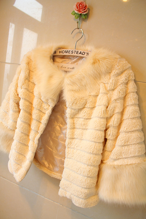 2013 Winter Fashion  Women's Fur Short Design Faux Outerwear