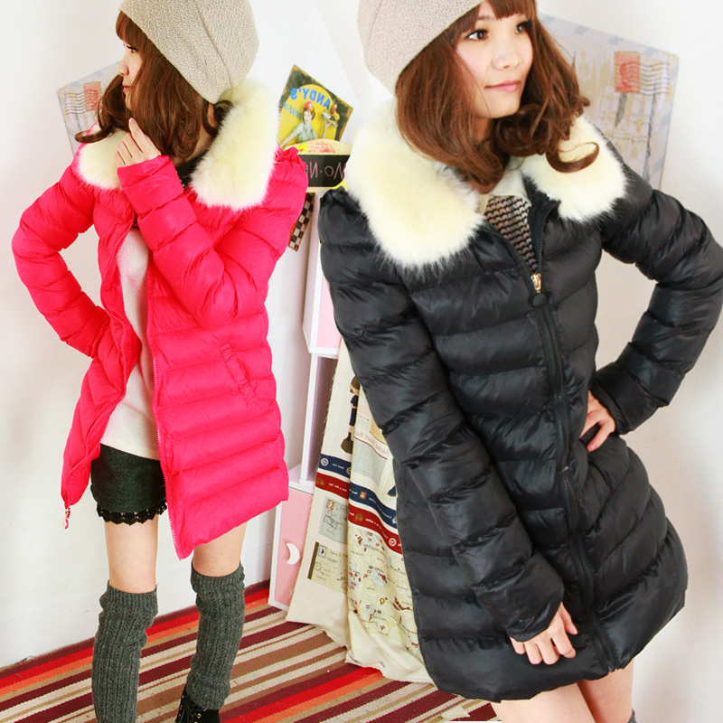 2013 winter new arrival women down coats with removable fur collar