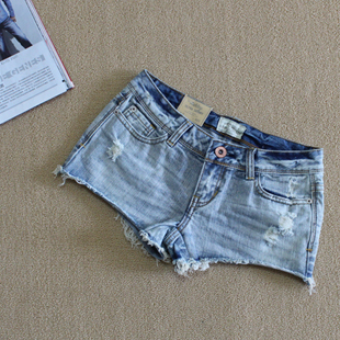 2013ae fashion denim shorts light blue retro hole torn edge finishing light color female shorts all-match