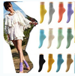 2013New (Random Color) South Korea 's curling socks Solid color sock Clothing adult stockings Men and women Socks Free shipping