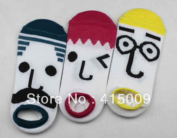 30pcs/bag Lovely expression men and women lovers candy socks