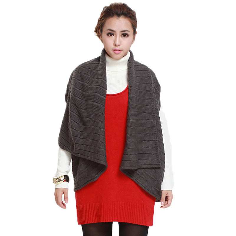 5t 2012 winter Women's   vintage large lapel batwing type sleeveless thickening cape square collar  outerwear pullover cardigan