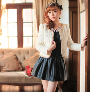 8572 2012 autumn new arrival women's high waist pleated bust skirt black short leather skirt