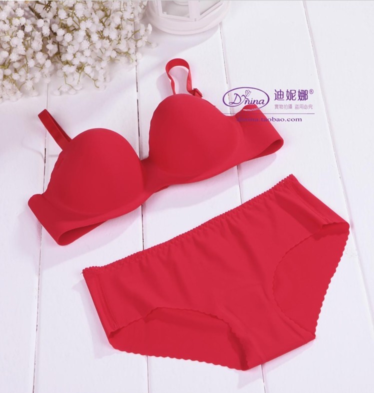 8605 one piece seamless bra set underwear set red glossy