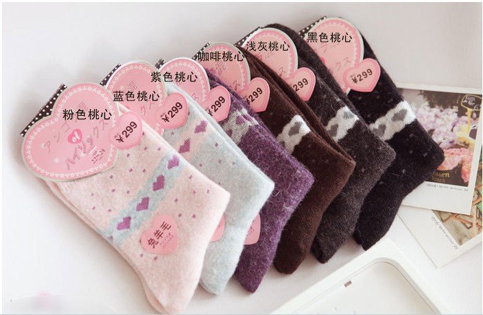 A minimum of $ 15 wholesale, 10 Free shipping high-top elegance sweet Japanese love rabbit the wool socks Flax Nvwa