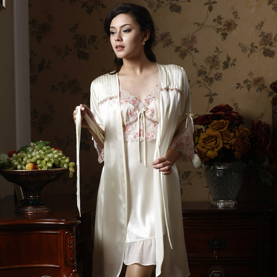 American standard lounge female autumn and winter silk embroidered mulberry silk spaghetti strap robe twinset 210077