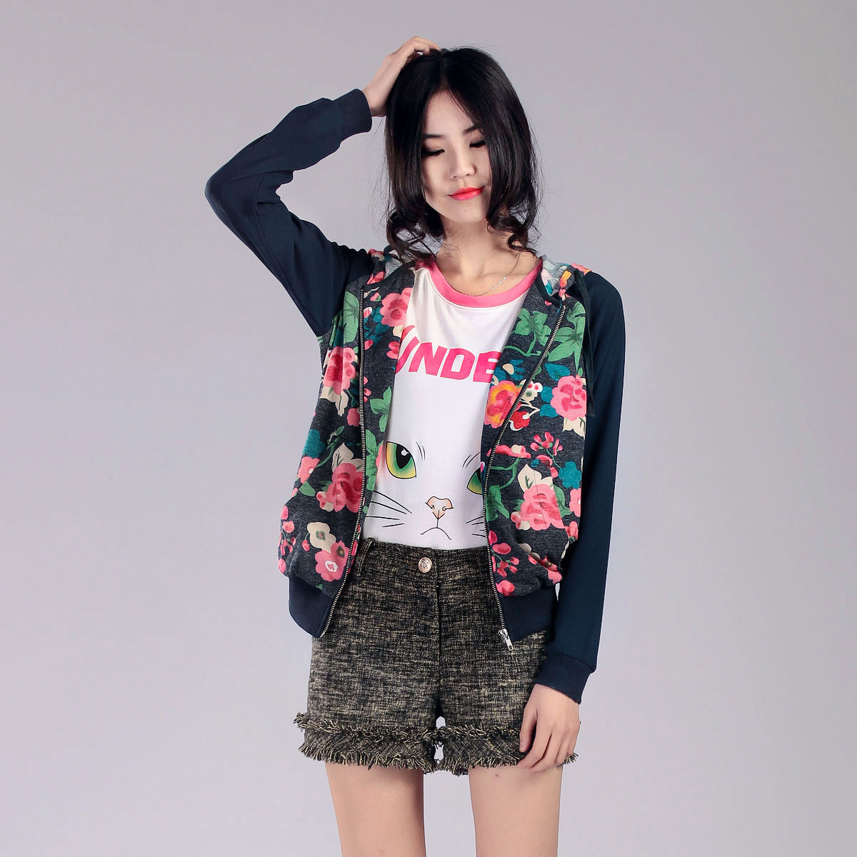 As spring 2013 vintage flower print loose hooded zipper outerwear 9303202