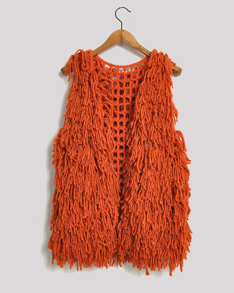 Autumn and winter fashion women's mesh knitted yarn tassel cutout knitted sweater vest vest