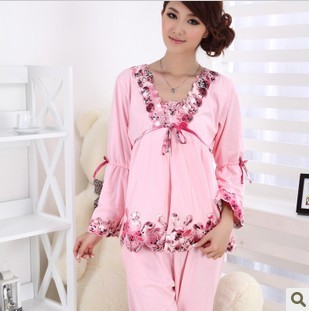 Autumn and winter hot-selling triangle set long-sleeve embroidered sleepwear lounge set