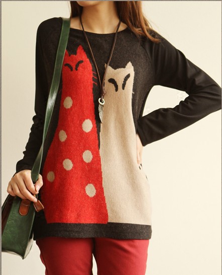 Autumn and winter new lovely cat  loose O-neck patchwork long sleeve T-shirt  thick ladies' knitwear sweater M L size