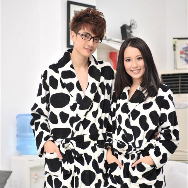 Autumn and winter plus size sleepwear cow lacing thickening coral fleece lovers robe bathrobes male women's bathoses