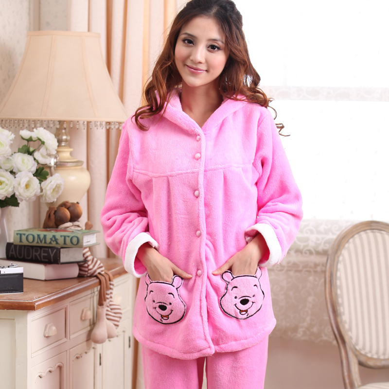 Autumn and winter sleepwear thickening women's WINNIE bear with a hood coral fleece sleep set