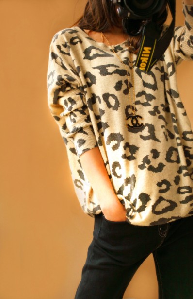 Autumn new arrival 2012 elegant women's leopard print pattern loose batwing sleeve knitted sweater plus size sweater