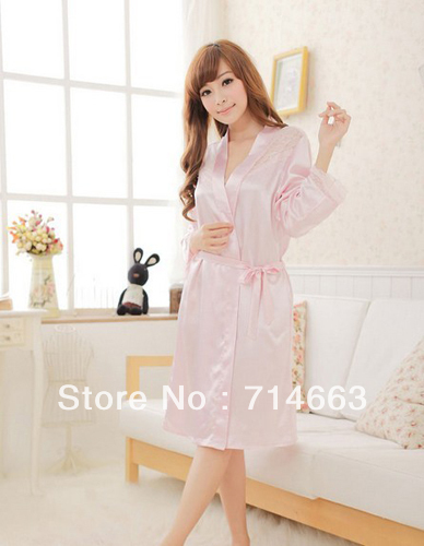 Autumn Sleepwear Solid Color Fashion Sexy Cutout Lace Women's Long-Sleeve Robe Bathrobes Y8861