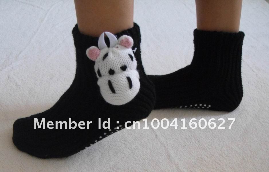 Black/White New Style Home Gripper Socks  Anti-Skid Socks