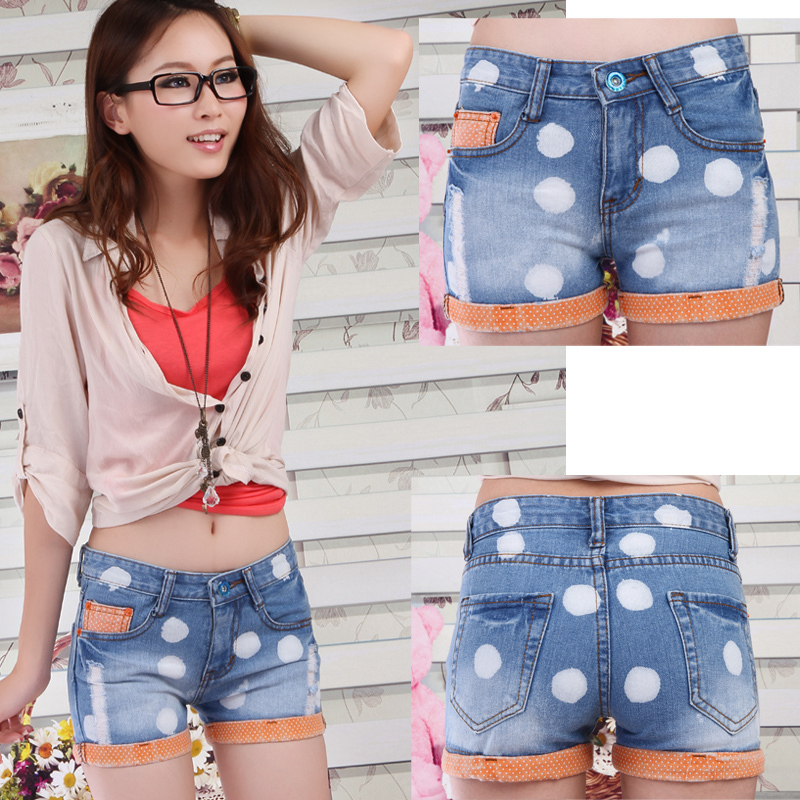 Blue 2012 sexy polka dot hole roll-up hem denim shorts