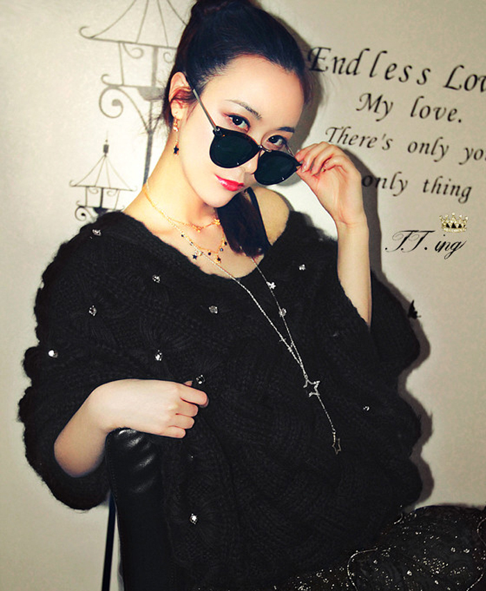 Book magic large dolls sparkling diamond bow batwing shirt long design yarn sweater