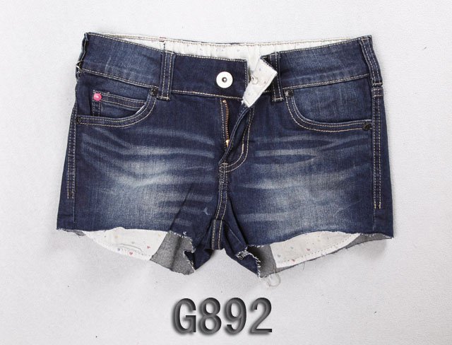 Brand new Lady denim shorts,women's jeans shorts,hot sale ladies' denim short pants size:25-31,free shipping  G892