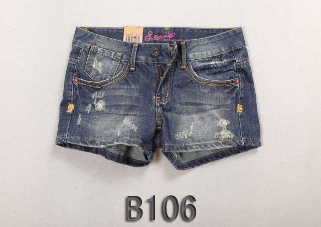 Brand new Lady denim shorts,women's jeans shorts,hot sale ladies' denim short pants size:26-32,free shipping  B106