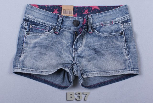 Brand new Lady denim shorts,women's jeans shorts,hot sale ladies' denim short pants size:26-32,free shipping B37