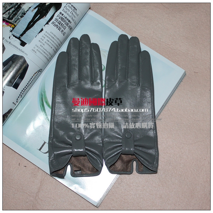 Buckle women's genuine leather sheepskin gloves winter