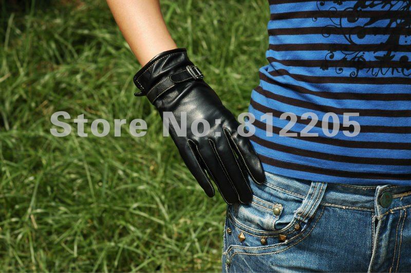 Christmas Free shipping Wholesale women/ladies  fashion genuine black  goat leather  gloves with buckle strap fastoner 037-2