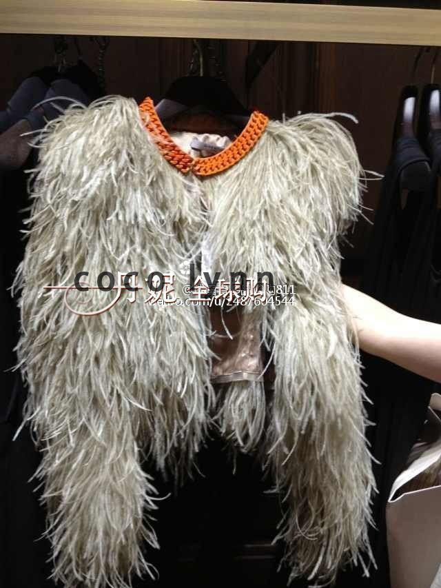 Coco lynn chain ostrich wool black beige fur short jacket ! black