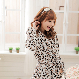 Coral fleece robe coral fleece bathrobe sleepwear leopard print 8003