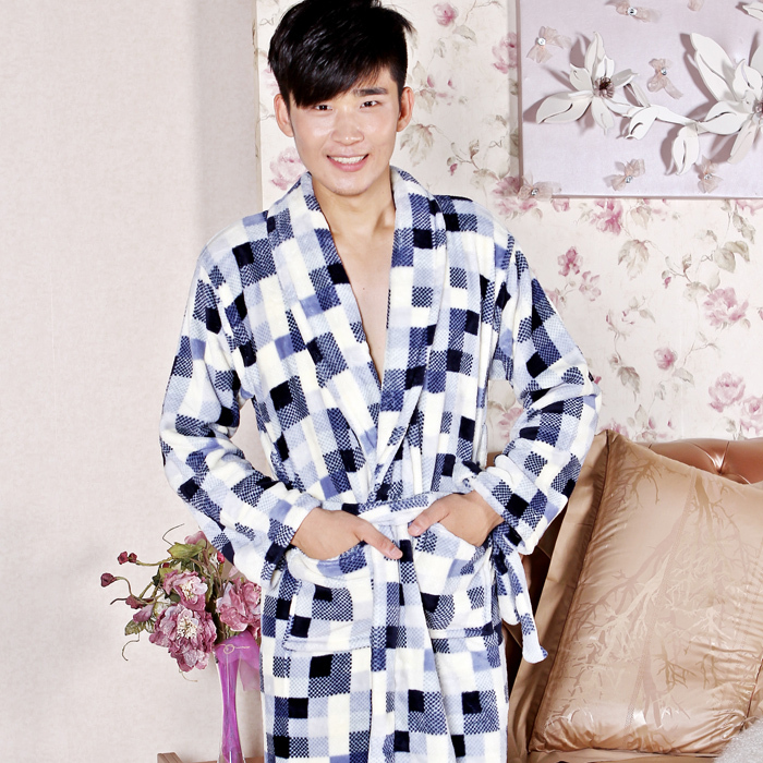 Coral fleece thickening flannel quality soft sleepwear thermal robe Men bathrobes