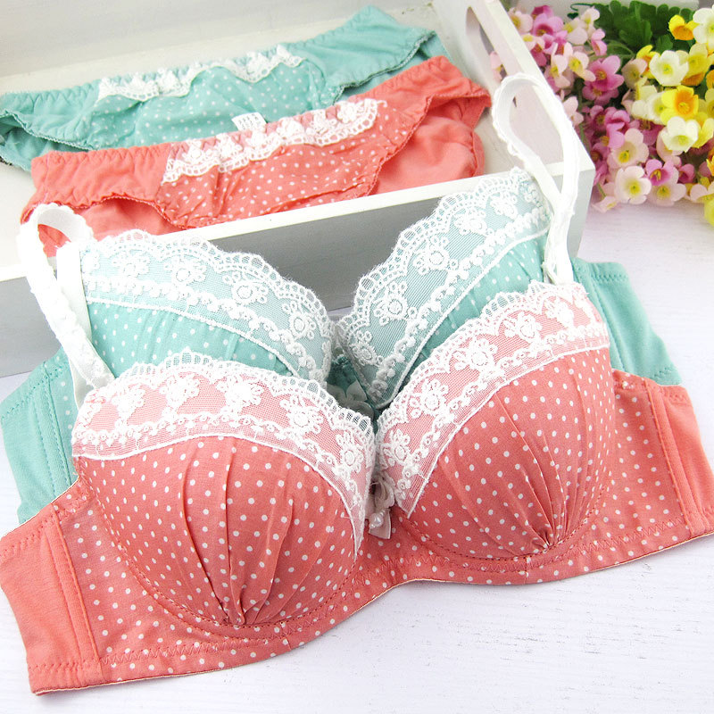 Cotton sweet fresh dot lace decoration underwear set 3 breasted female bra set