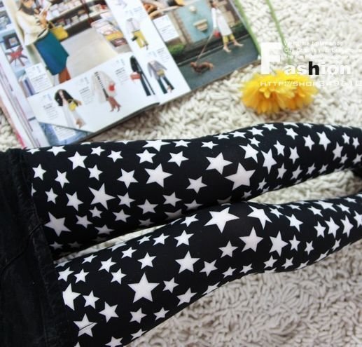 Crazy good Four Seasons wild love seductive cotton black and white five-pointed star line pantyhose leggings