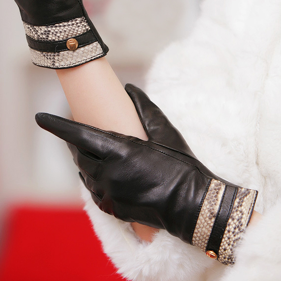 Crievn luxury quality sheepskin python skin women's genuine leather gloves limited edition