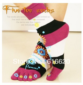 Cute Winter Warmer Mix Pattern Five Toe Socks Floor Sox