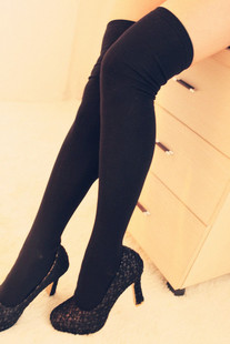 Cute Women Long Socks With Dots Design Vintage Lace Stockings For Lady 2013 Spring Autumn