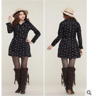 Disount trench coat for 2013 Hot style, printed bird elegantly belt trench coat FREE SHIPPING