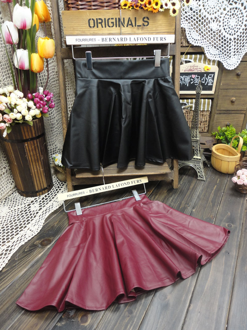 East Knitting 2013 spring all-match PU skirt bust skirt PU leather sheds puff skirt short skirt a-line skirt sun dress