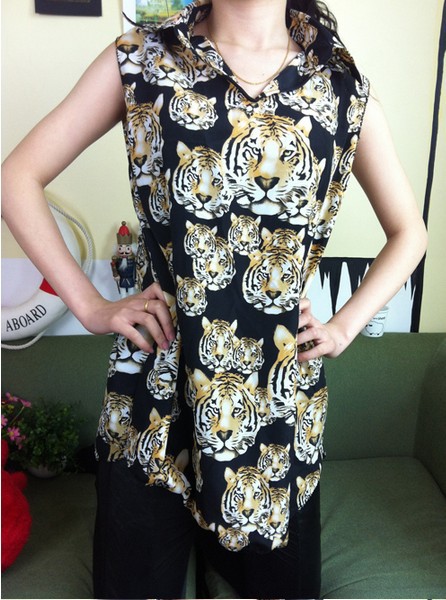 EAST KNITTING FASHION AA-096 Women clothing 2013 New Tiger Print Sleeveless Shirt Women Summer Chiffon Blouse Sexy t shirt  HOT!