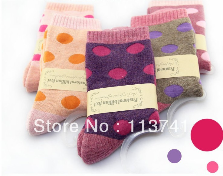 EMS Free shipping 10pieces/lot women's sock/full cotton sock/thicking winter socks/woolen socks/women's big dot  wool socks